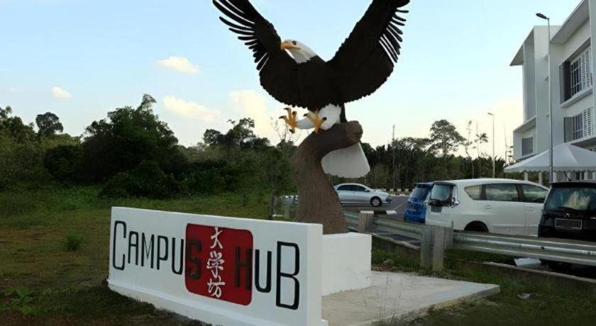Place2Stay @ Campus Hub 쿠칭 외부 사진